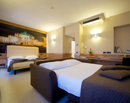 Discover the comfort of our Family Rooms in Turin!