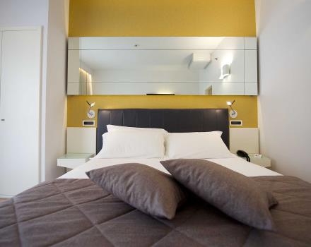 Choose the double standard room of the Best Western Hotel Luxor 4-star in Turin