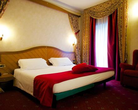 Choose the standard double room at the Best Western Hotel Luxor 4 star hotel in Turin