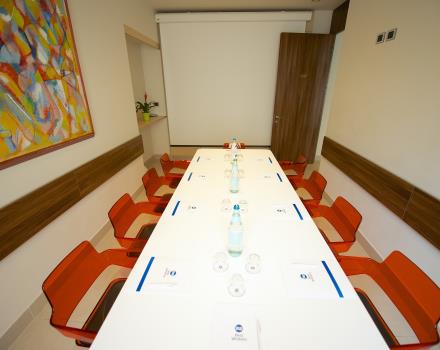 Meeting Room 4 star Hotel Conferences visit Turin and stay at the Best Western Hotel Luxor. Discover the level of hospitality, the comfort of the rooms and the quality of services of our hotel. Best Western: a passion for hospitality.